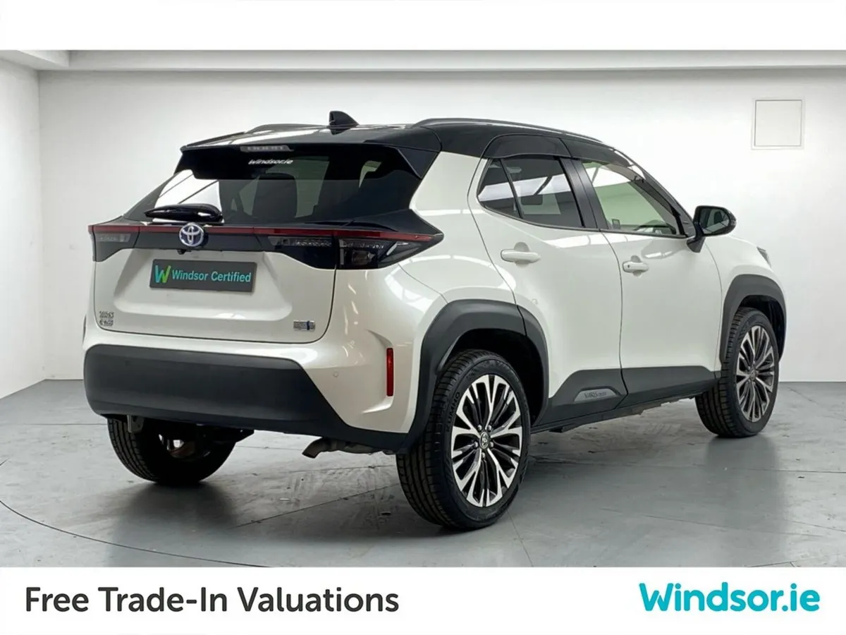Toyota Yaris Cross Hybrid Auto - Image 4