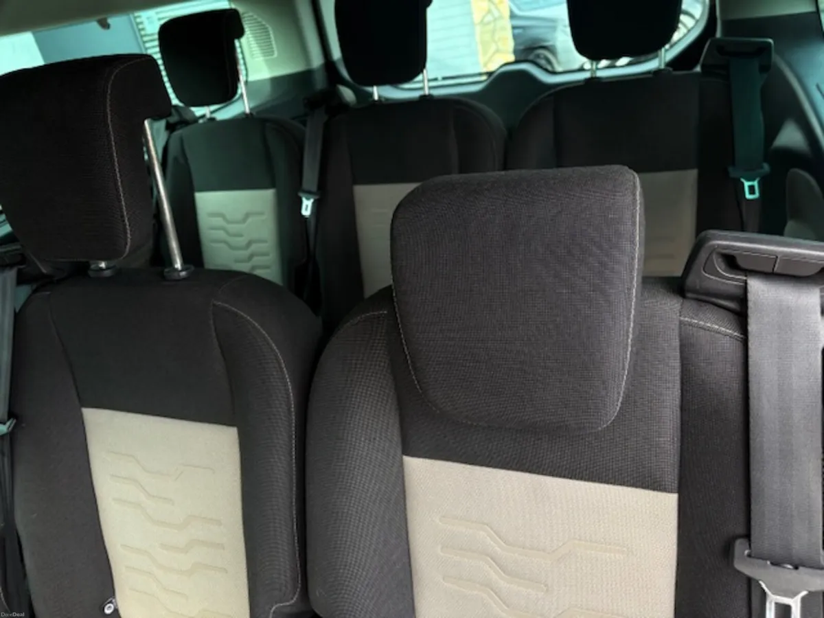 Ford Tourneo 2015 9 seater - Image 4
