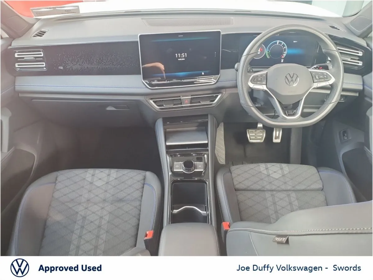 Volkswagen Tiguan Tiguan R-Line Tsi Phev S-A  R-Li - Image 3