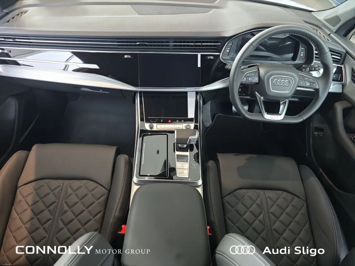 Audi Q7 Competition TFSI e quattro 490bhp Auto Hug - Image 4