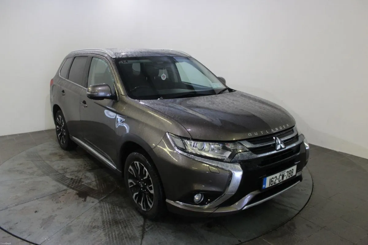 Mitsubishi Outlander PHEV 2.0L MIVEC 4WD - TENDER - Image 1