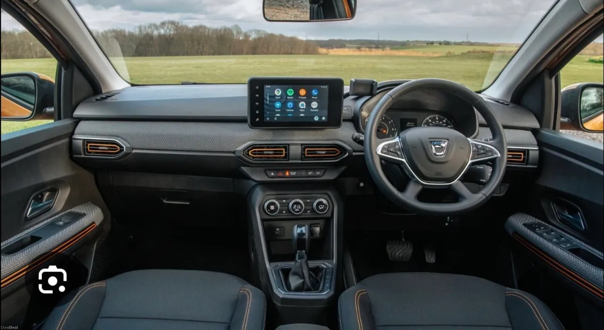 Dacia Stepway Sandero Comfort TCE 90 - Image 2