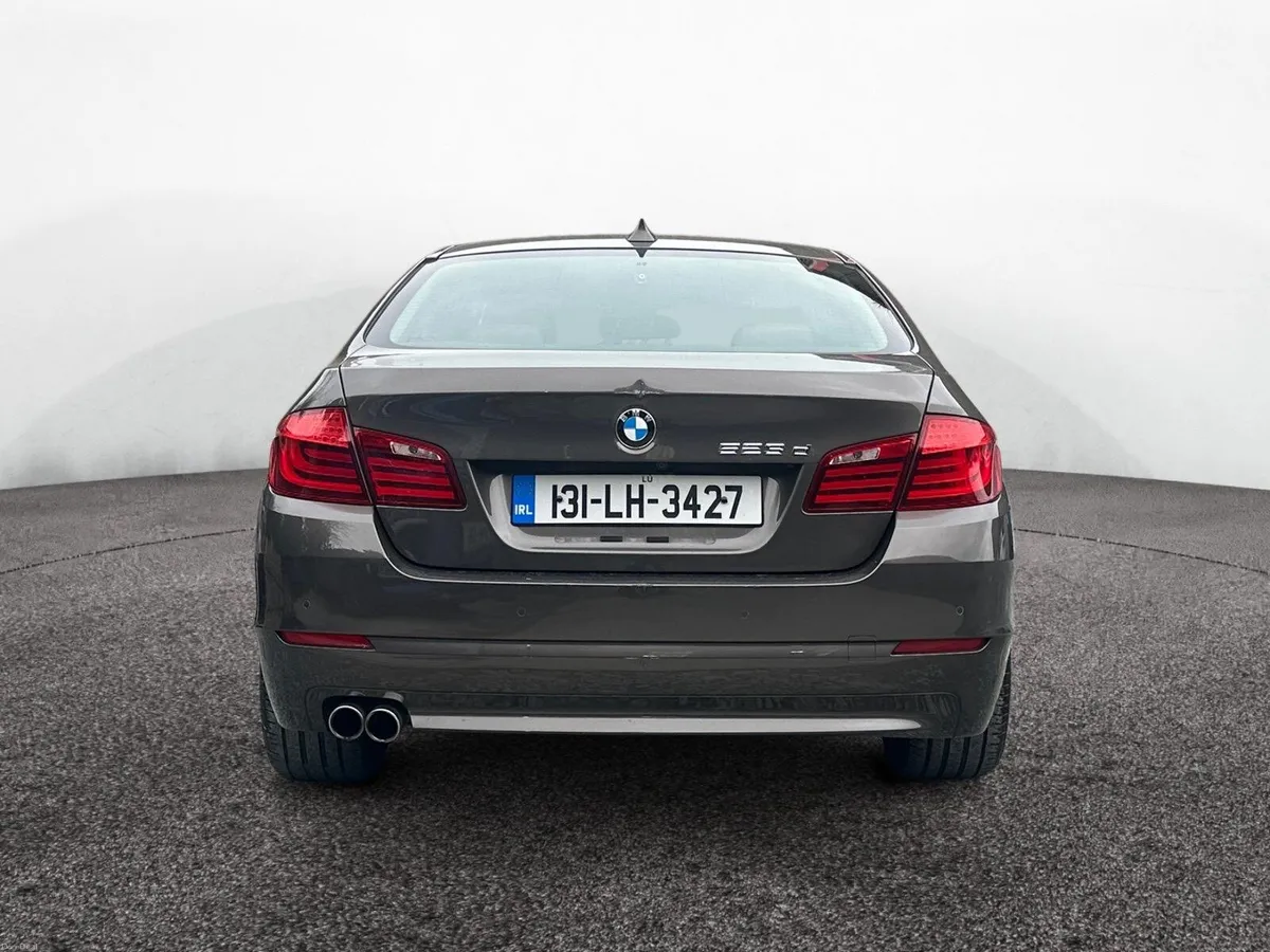 BMW 5-Series 2013 - Image 4