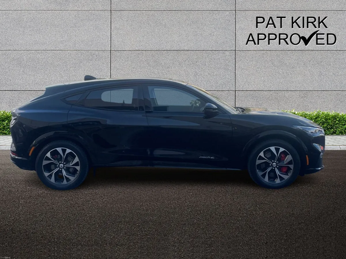 Ford Mustang Mach-E BASE - Image 4