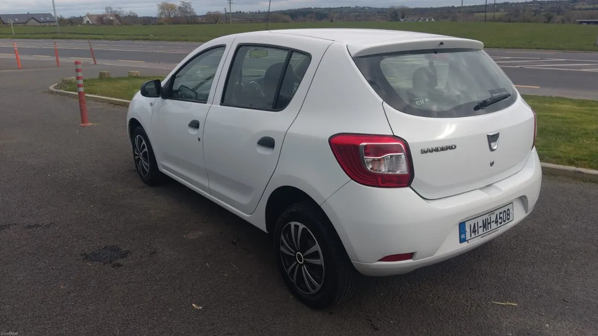 Dacia Sandero 1.2 Ambience. Long NCT & Tax. - Image 4