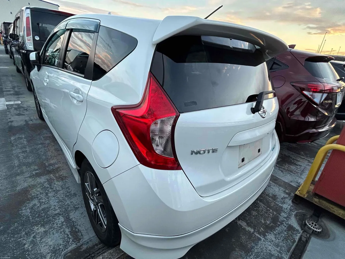 NISSAN NOTE 1.2 AUTO 2013 - Image 2