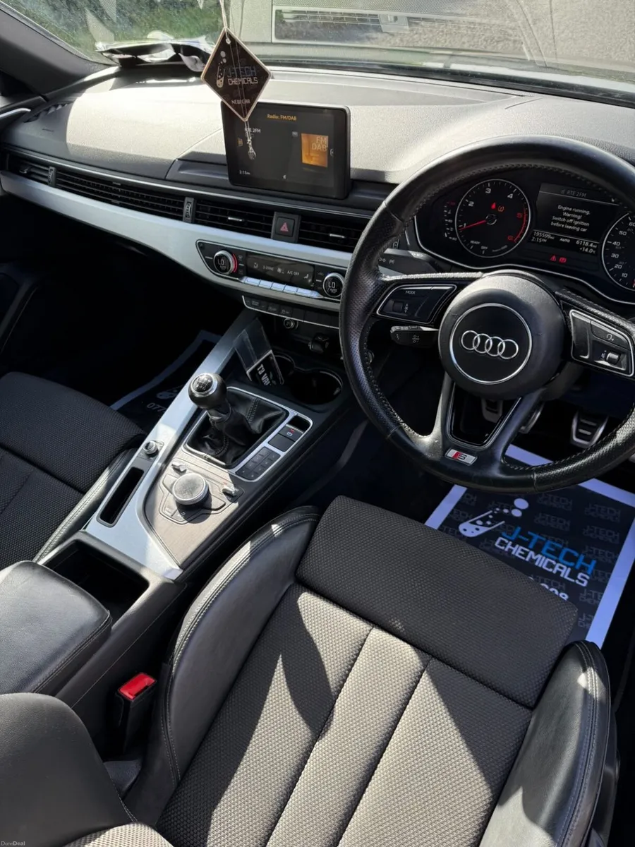 Audi A4 2016 - Image 4