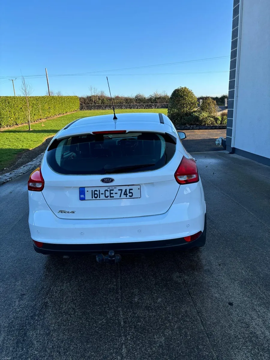 Ford Focus 2016 - Image 2