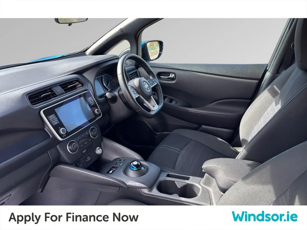 Nissan Leaf Leaf SV 40 kWh - Image 4