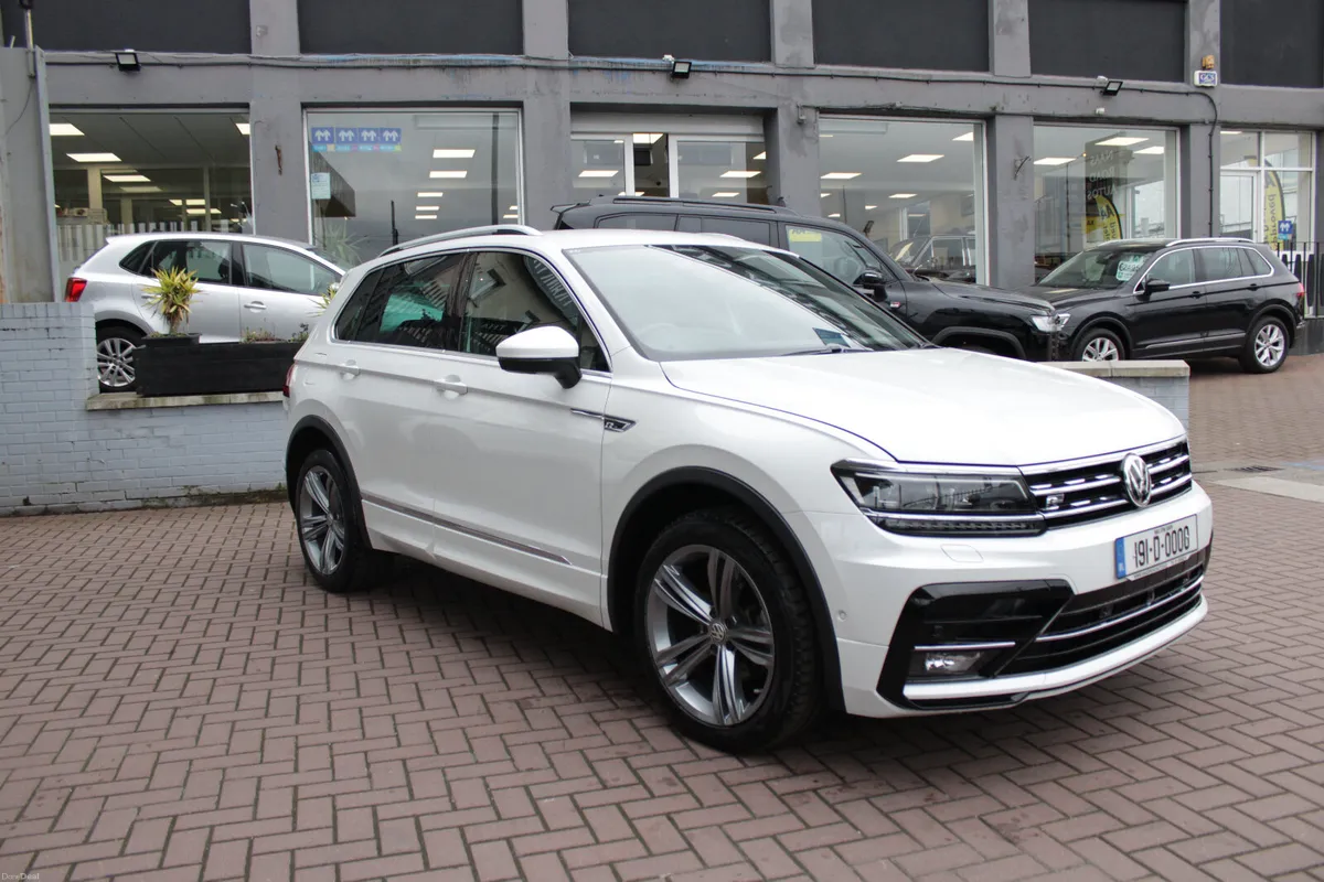 2019 VOLKSWAGEN TIGUAN - Image 1