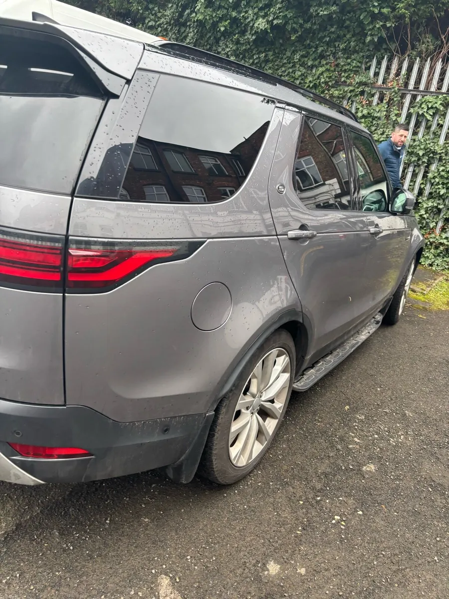 Land Rover discovery - Image 4