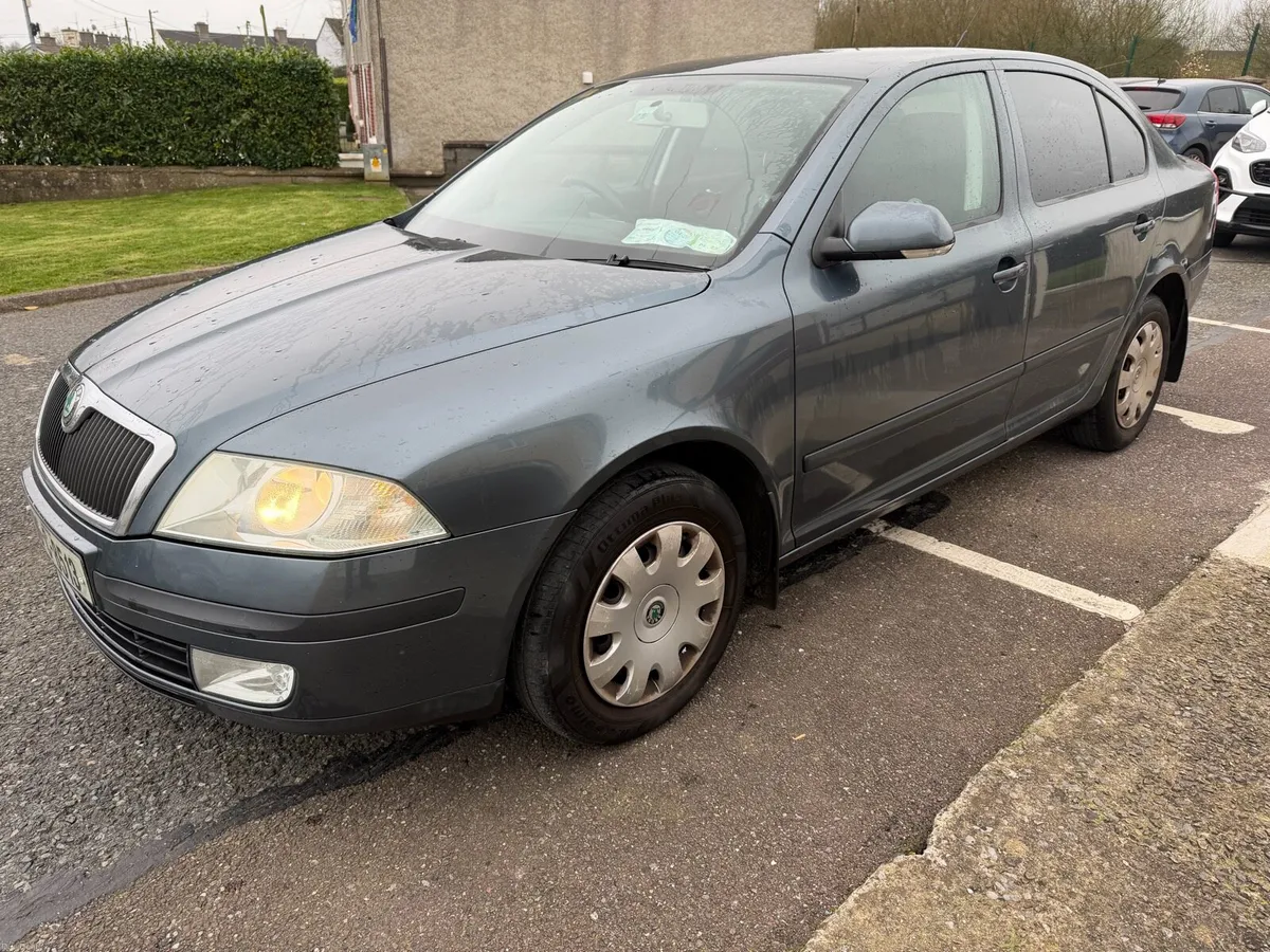1.4 petrol Skoda Octavia - Image 3