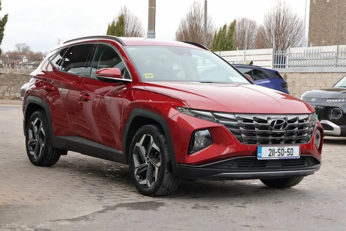 Hyundai Tucson 2WD Executive Plus HEV Auto - Image 3