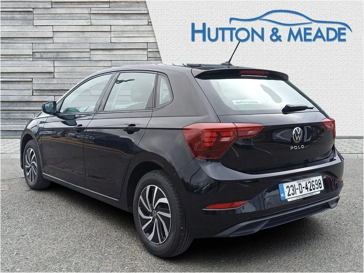 Volkswagen Polo Life Auto 1.0 Petrol 5dr - Image 3