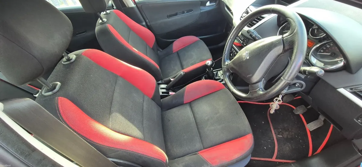 Peugeot 207 2009 - Image 4