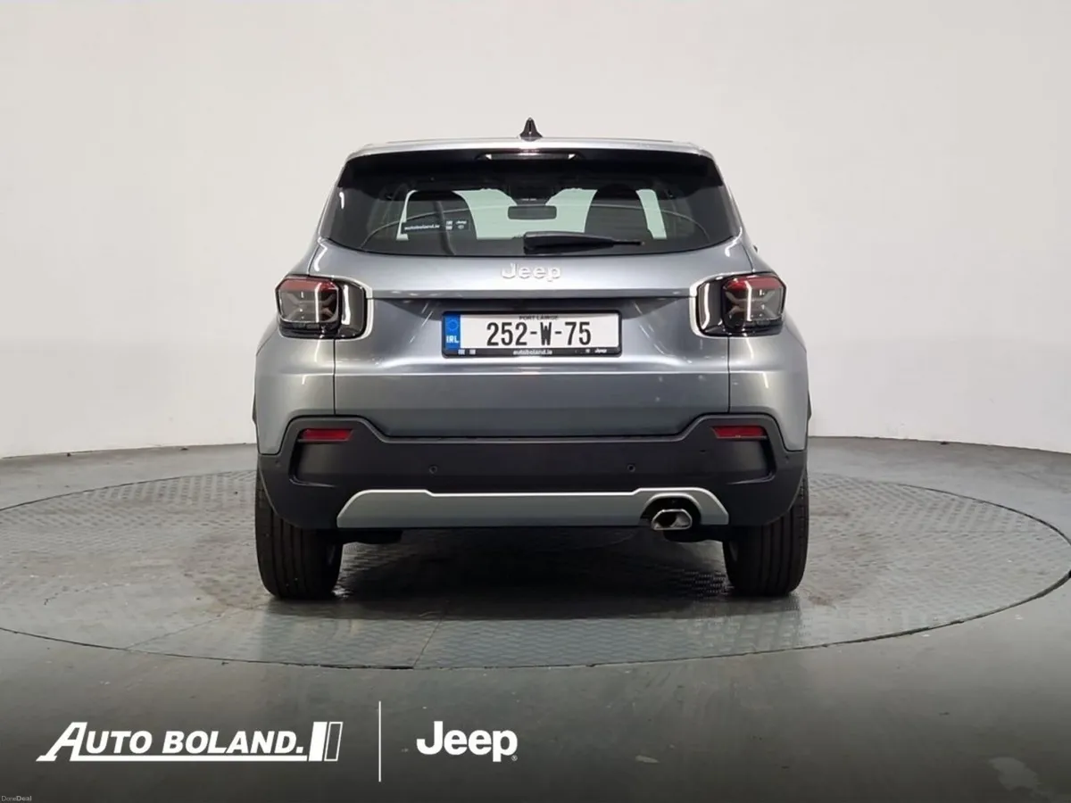 Jeep Avenger Altitude 1.2e-Hybrid 100HP e-DCT - Image 4