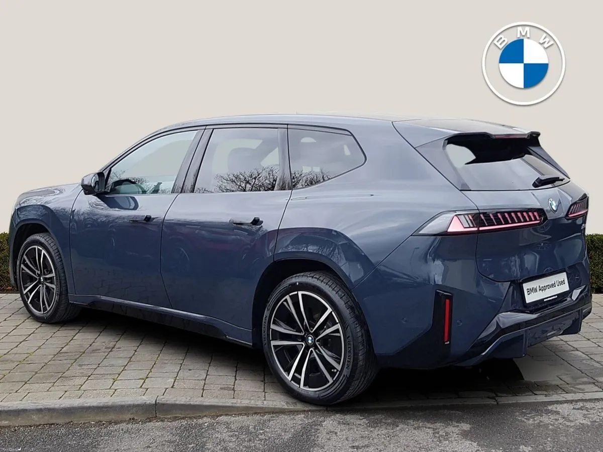 BMW iX3 iX3 50 xDrive - Image 2