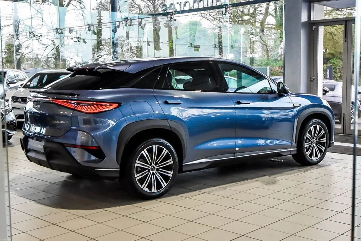 BYD SEALION 7 Comfort 482km Range - Image 3