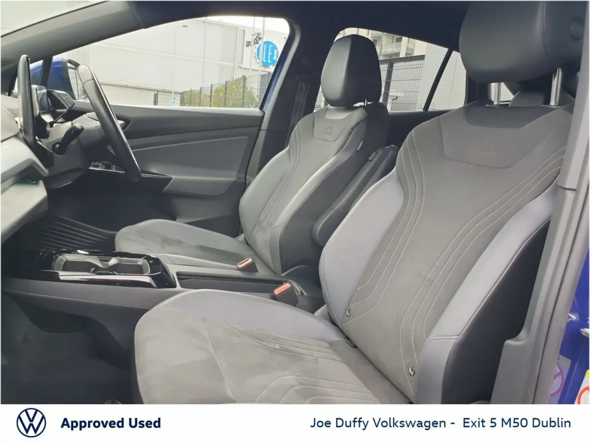 Volkswagen ID.5 TECH 77kWh 174HP - Image 4
