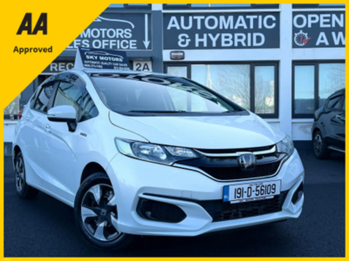 2019 Honda Jazz/Fit 1.5 Petrol Hybrid,Automatic - Image 1