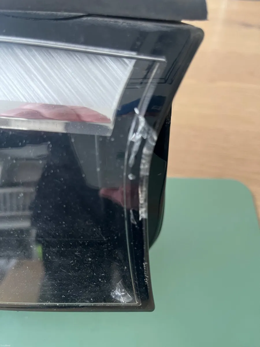 Set of BMW  LCI 5 Series G30 / G31 LED headlamps - Image 3