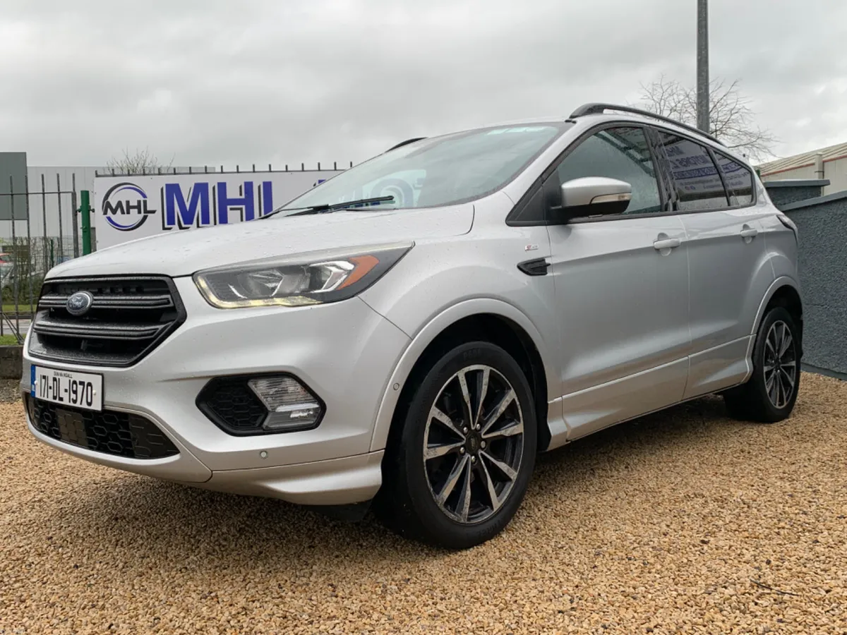 Ford Kuga 2017 ST LINE Diesel - Image 3