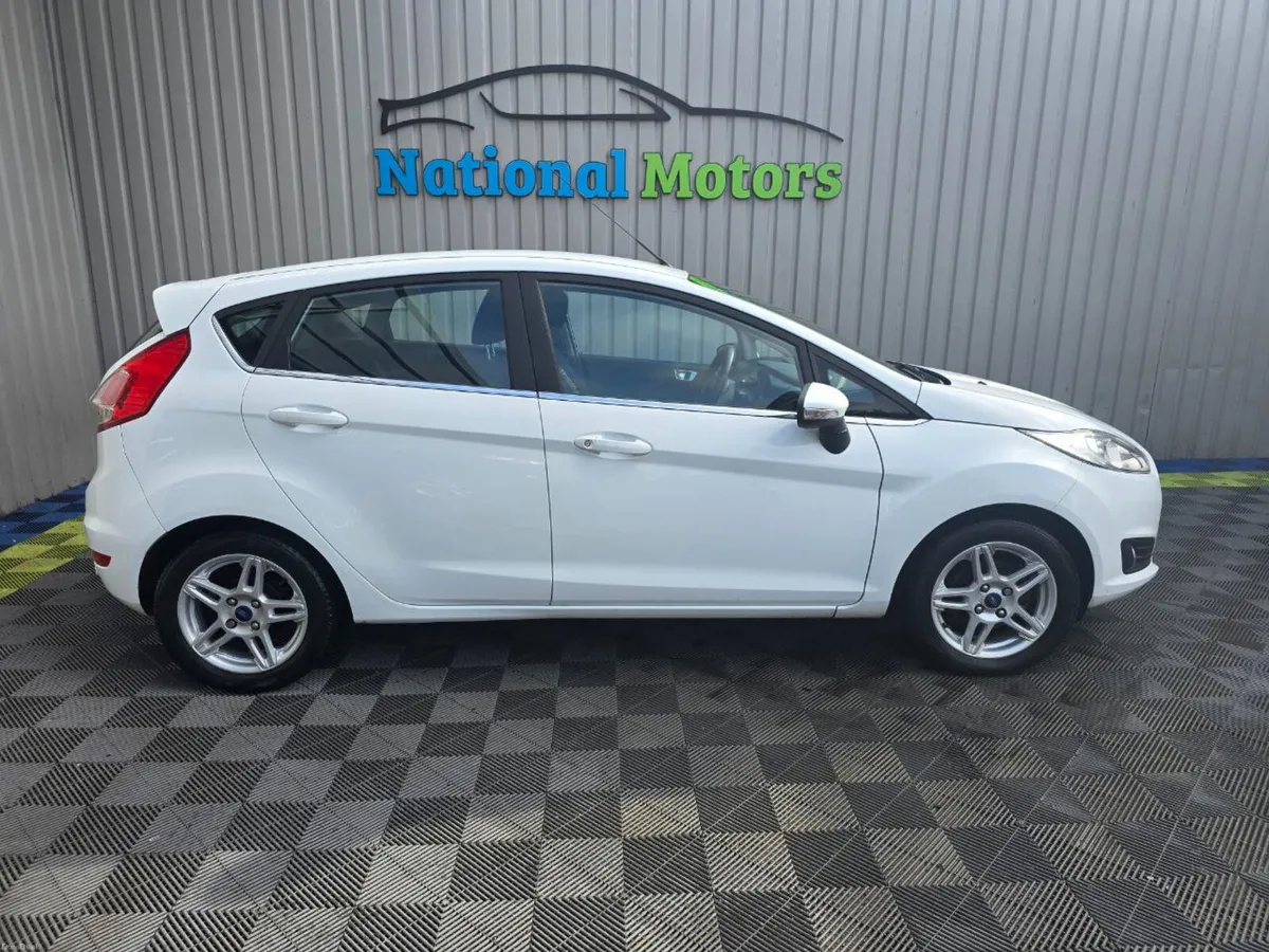 2014 Ford Fiesta 1.2 Petrol - Image 3