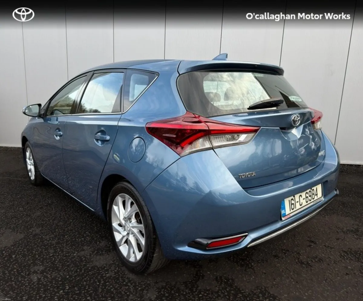 Toyota Auris AURIS 1.4D-4D LUNA - Image 3