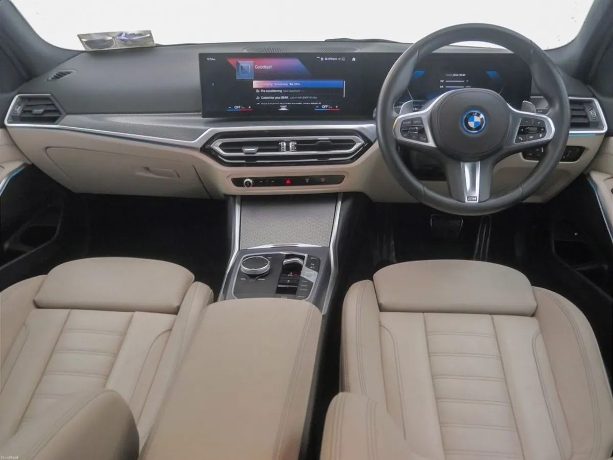 BMW 3-Series 330e M Sport Saloon - Image 4
