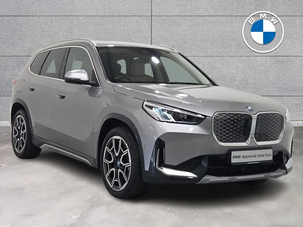 BMW iX1 eDrive20 xLine - Image 1