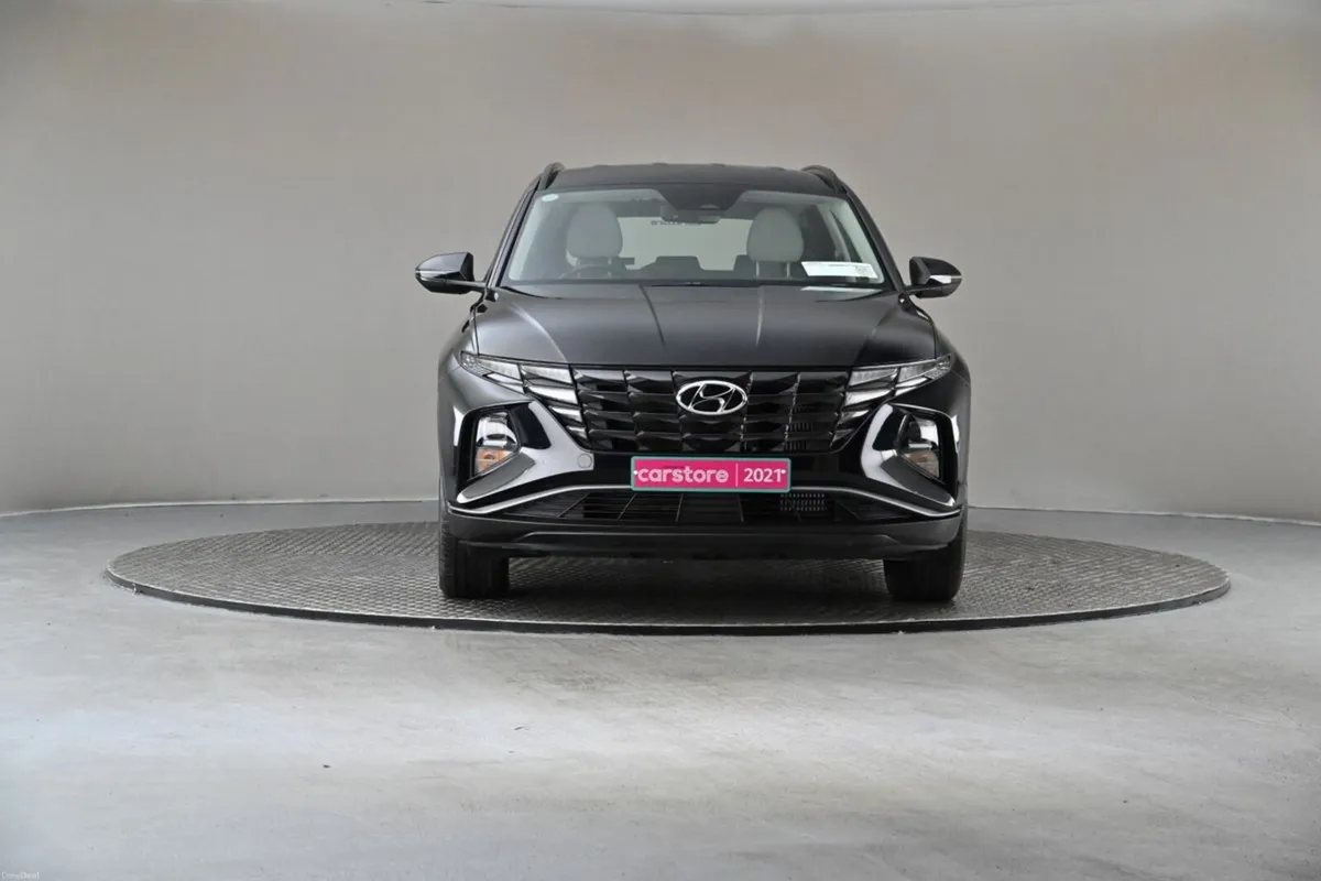 Hyundai Tucson 1.6 CRDI EXECUTIVE 6SPD **LOW MILEA - Image 2