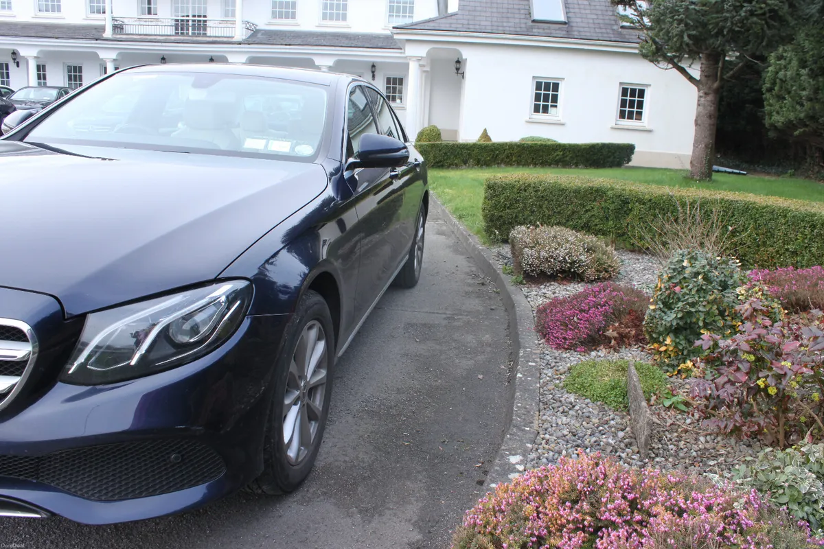 Mercedes-Benz E200 D AUTO,  2018 - Image 5