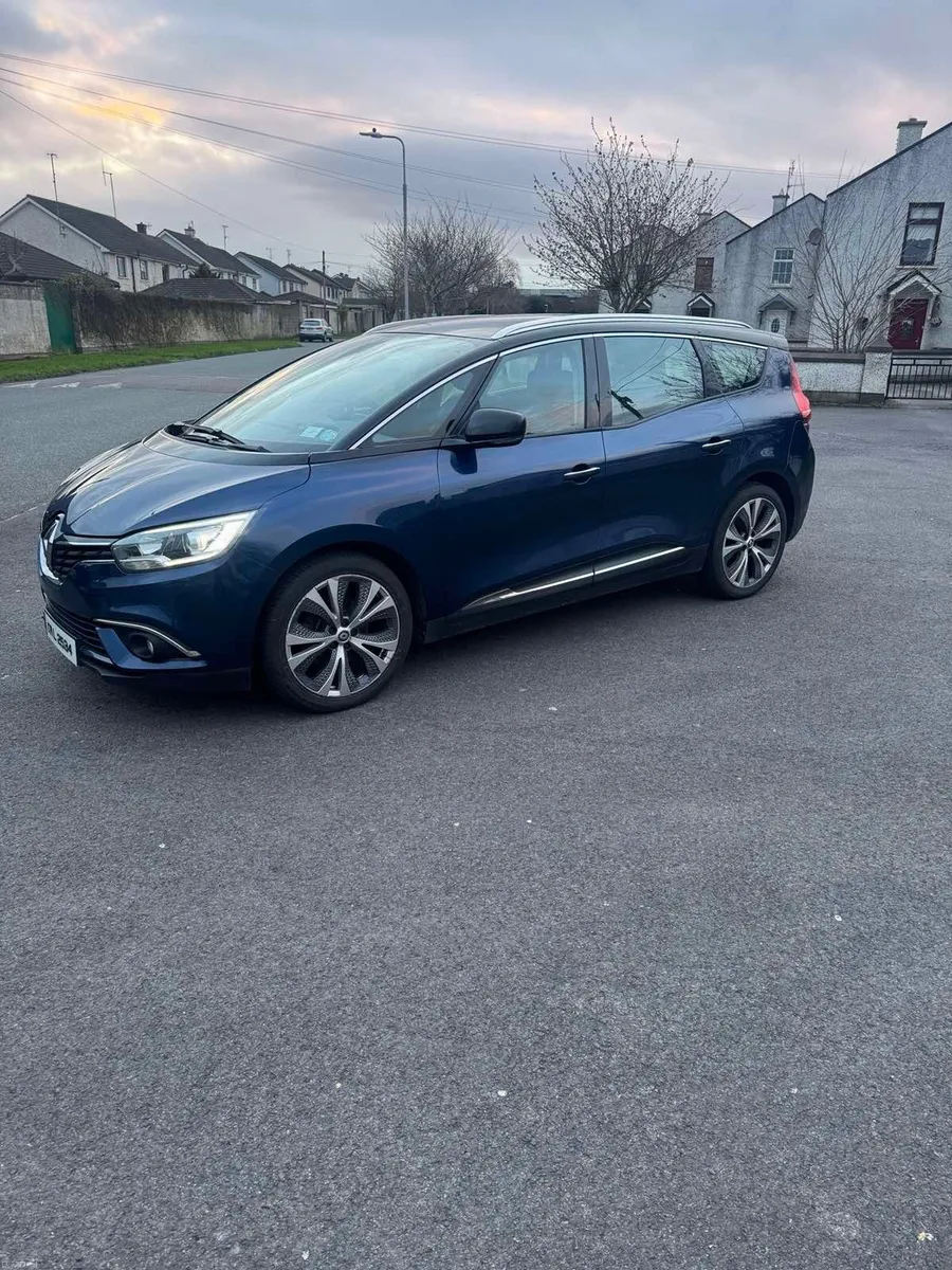 Renault Grand Scenic 2017 - Image 2