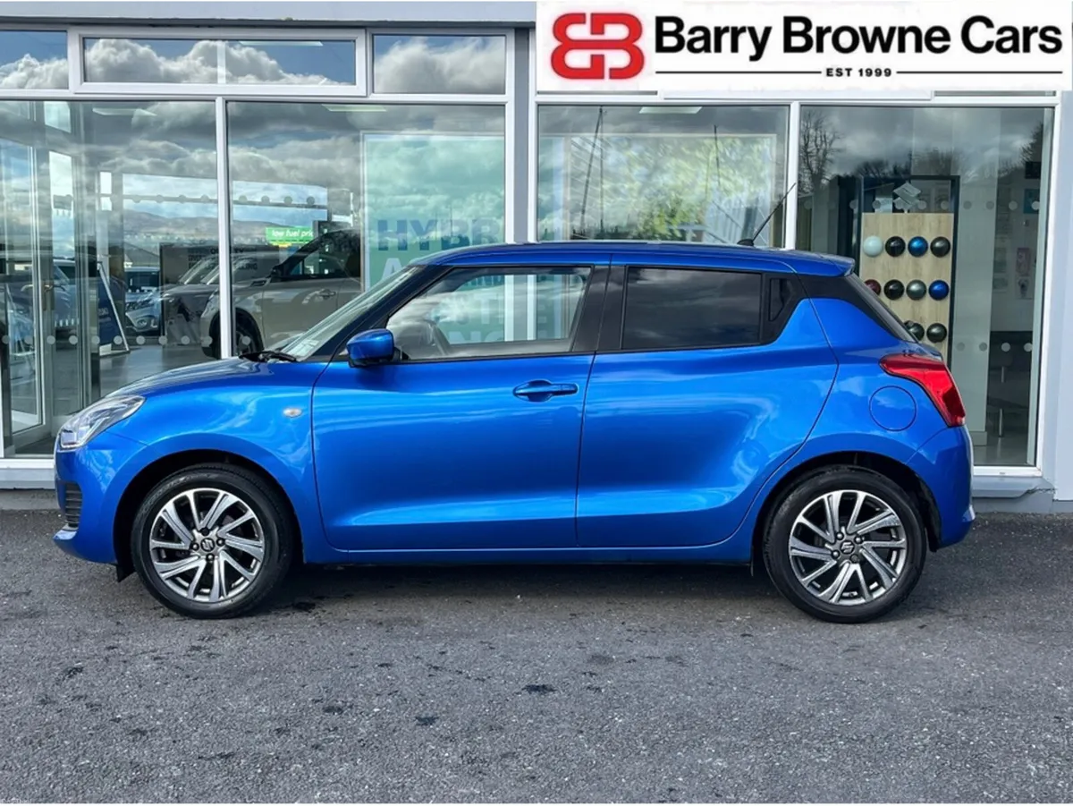 Suzuki Swift 1.2 DUALJET HYBRID SZ-L 5DR - Image 4