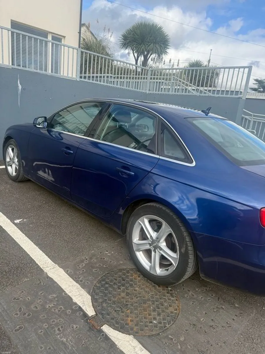 2014 Audi A4 - Image 2