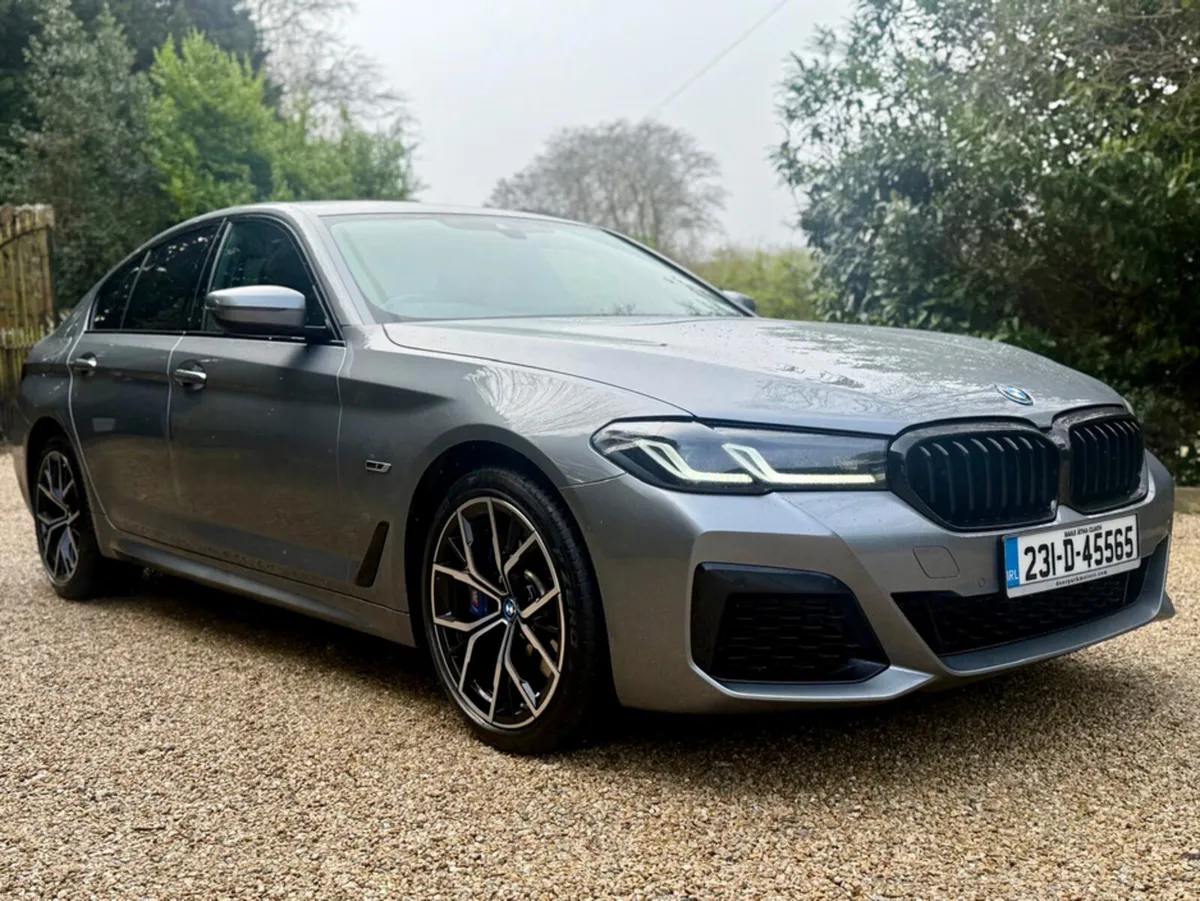 BMW 5-Series 530E M SPORT - Image 1
