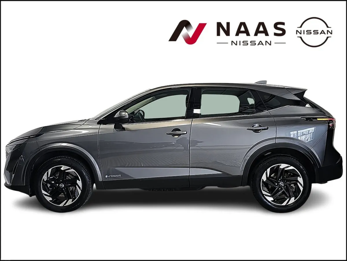 Nissan Qashqai E-POWER SV MY24 4DR A - Image 3