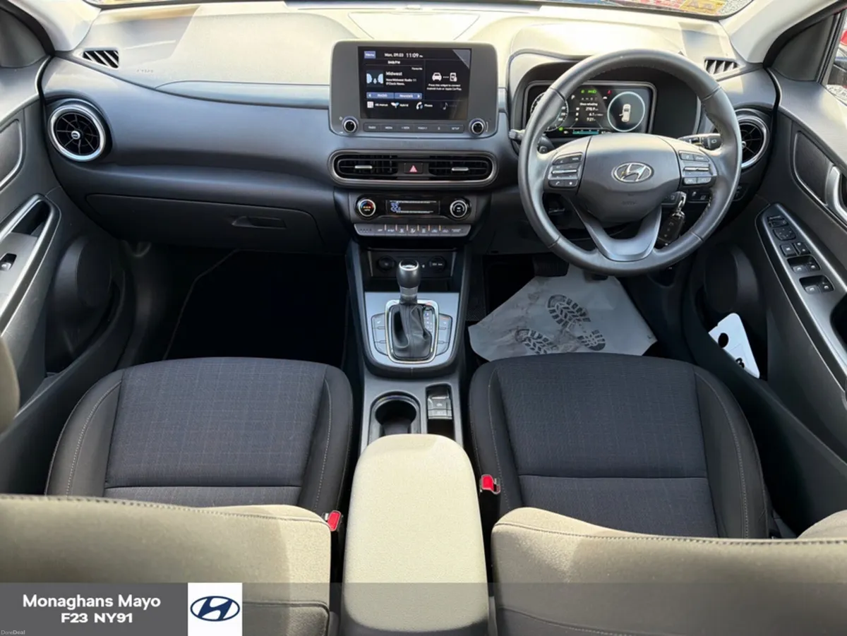 Hyundai KONA KAUAI 1.6 PETROL HYBRID HEV 5DR AUTO - Image 2