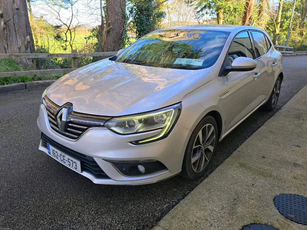 2016 Renault Megane Dynamique S High Spec - Image 4