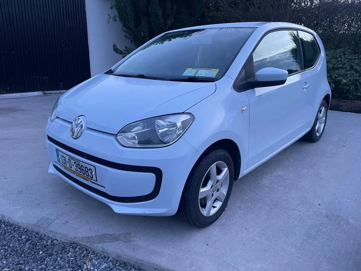 2013 Volkswagen UP - Image 2