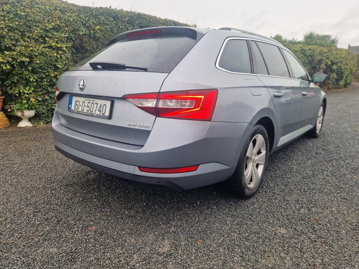Skoda Superb COMBI 2016 - Image 4