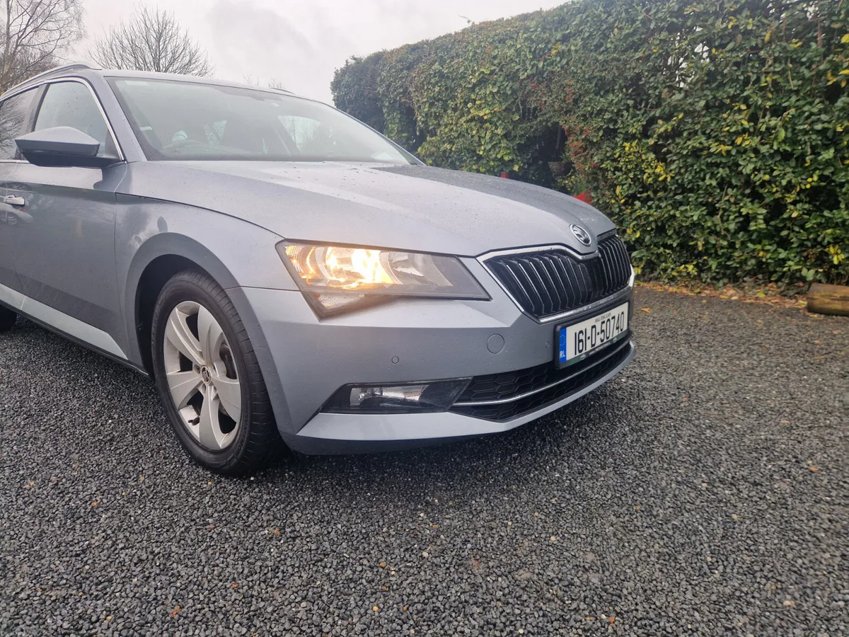 Skoda Superb COMBI 2016 - Image 1