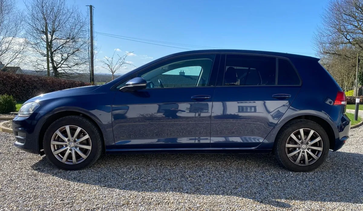1.4 Golf Automatic with Extras -- Low Mileage - Image 3