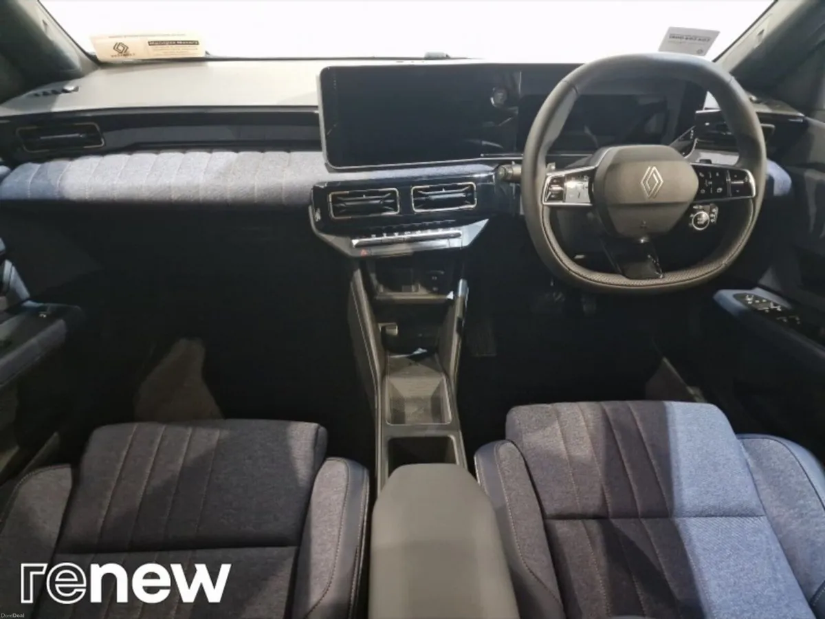 Renault 4 Techno 52kwh 150hp - Image 3