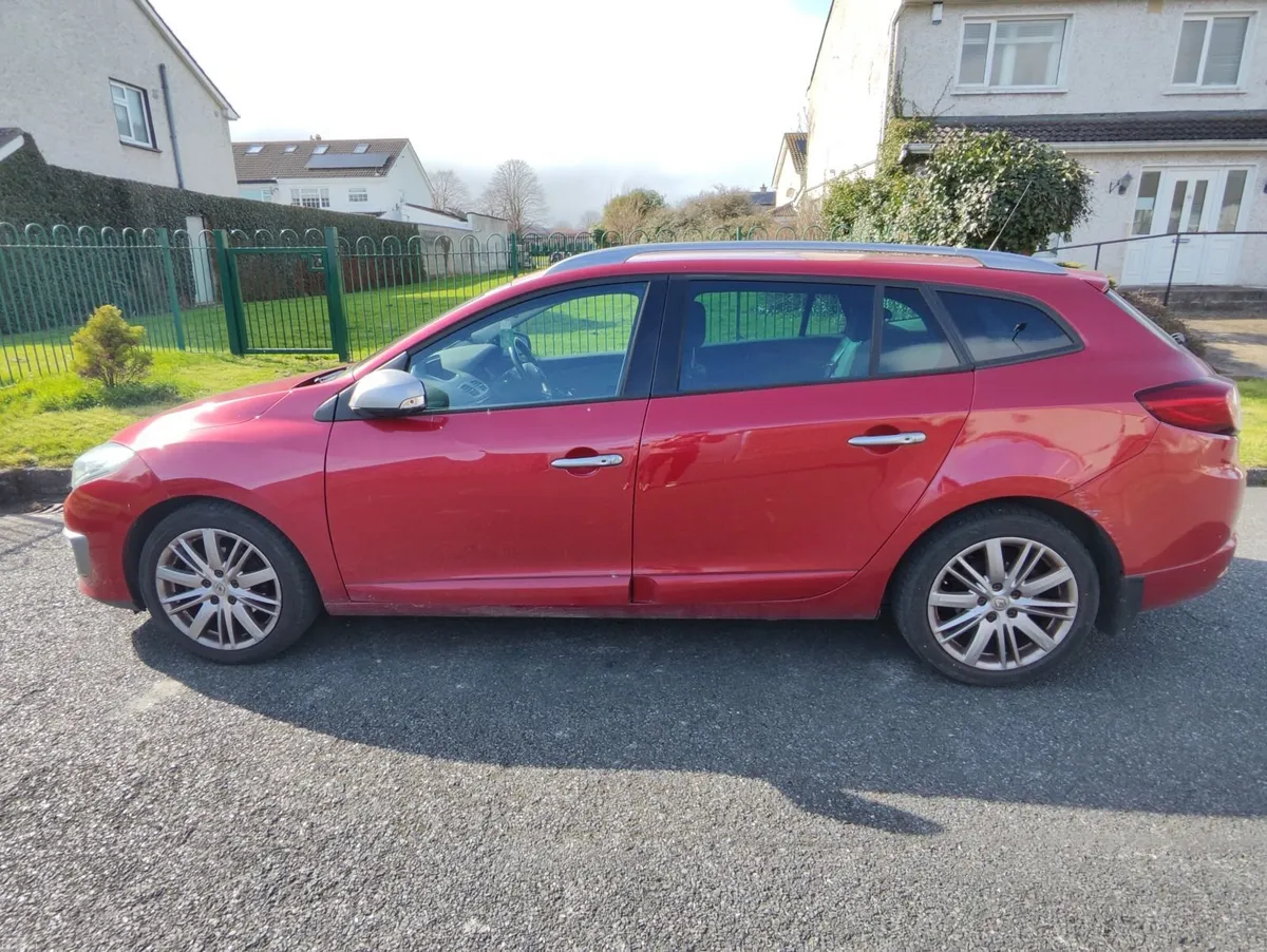 Renault Grand Megane GT Line 1.5 DCI 1 2015 - Image 4