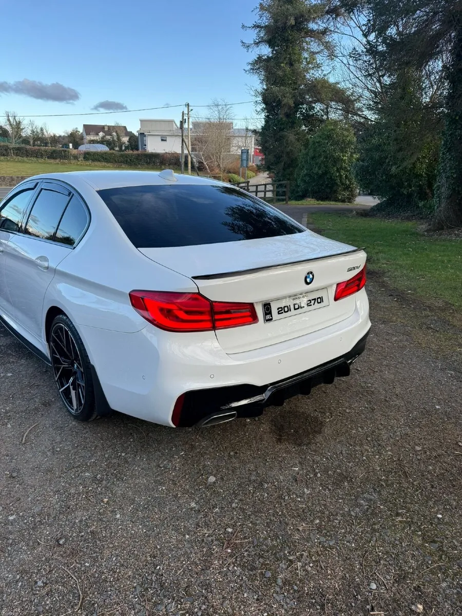 BMW 5-Series 2020 - Image 2