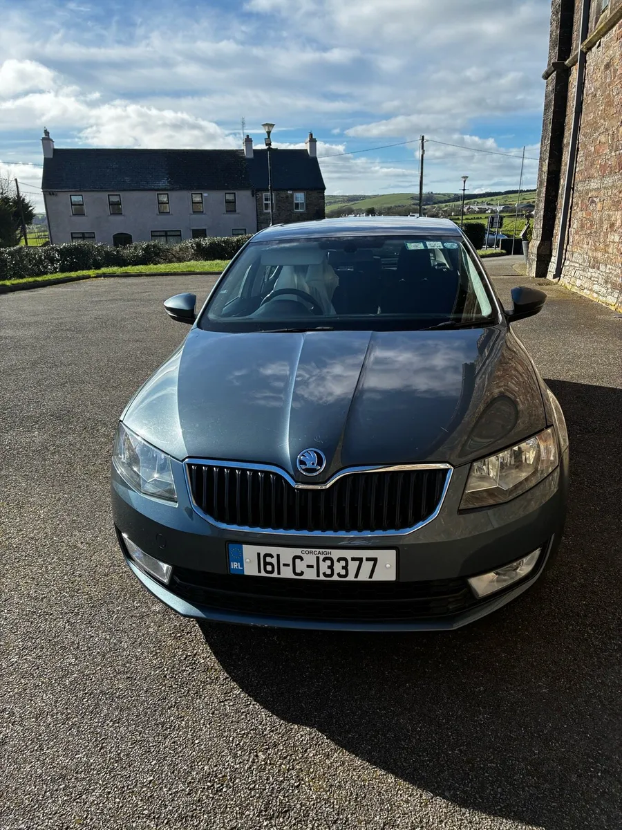 Skoda Octavia Style NCT 02/28 TAX 06/26 - Image 1
