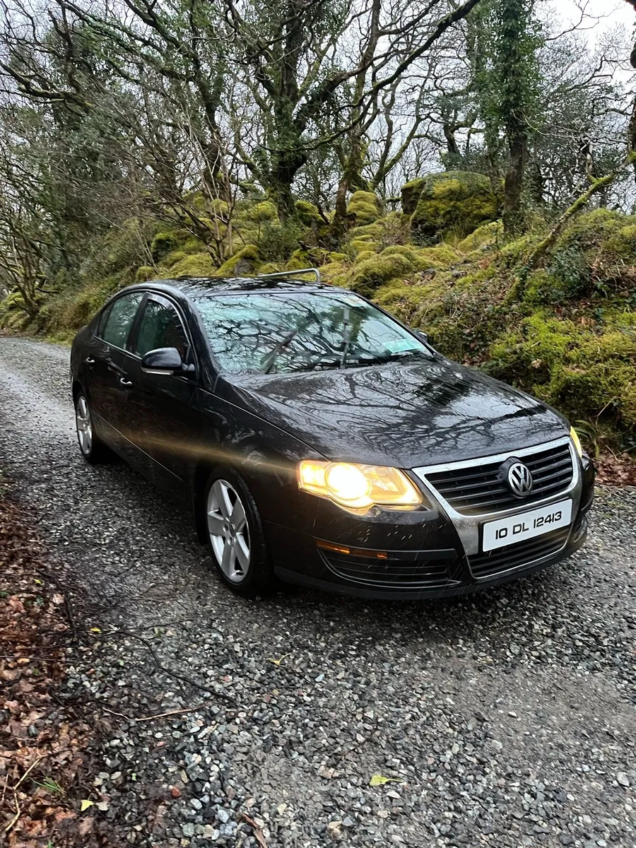 Volkswagen Passat - Image 4