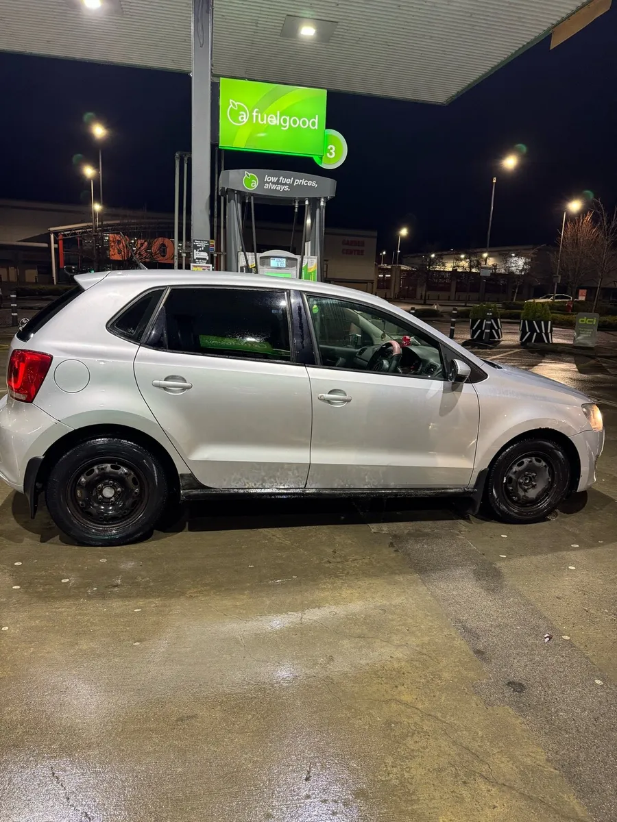 Volkswagen polo - Image 3