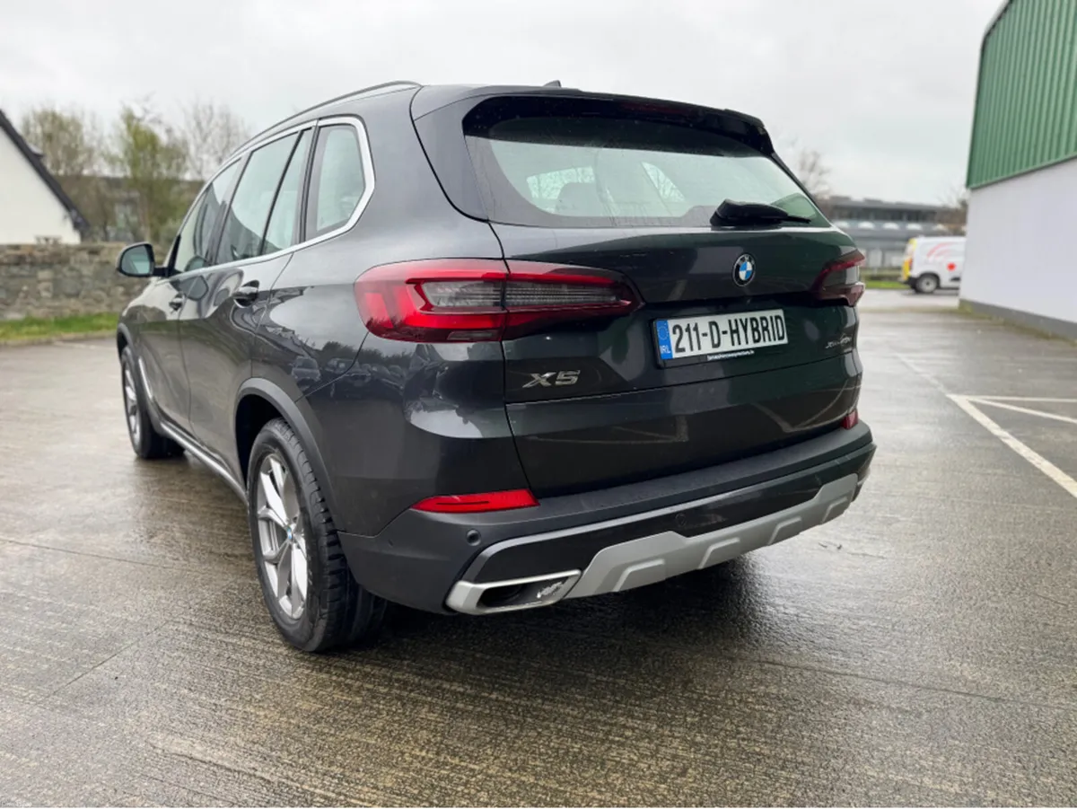 BMW X5 XDRIVE45E XLINE AUTO - Image 3